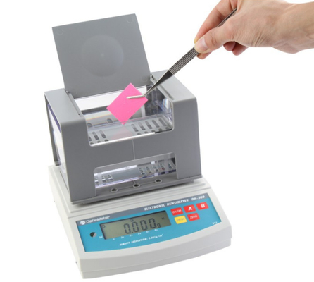 DH - 300 متر كثافة الحبيبات البلاستيكية AC 100V - 240V للمواد PVC / PE